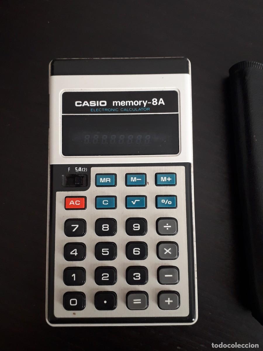 Segunda mano: CALCULADORA CASIO MEMORY 8A - CON FUNDA Y MINI MANUAL ORIGINAL - PARECE QUE NO FUNCIONA - Foto 1