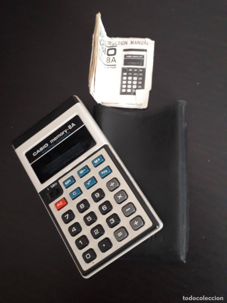 Segunda mano: CALCULADORA CASIO MEMORY 8A - CON FUNDA Y MINI MANUAL ORIGINAL - PARECE QUE NO FUNCIONA - Foto 5