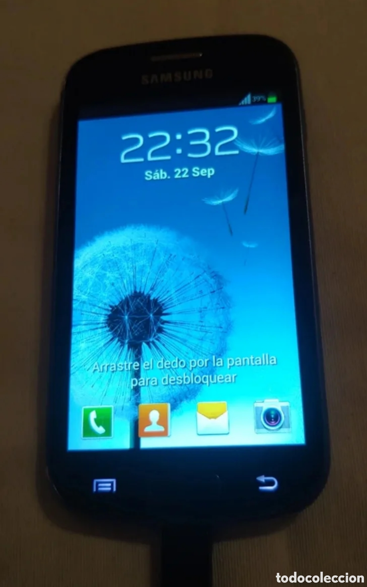 Segunda mano: Tel&eacute;fono m&oacute;vil Samsung - Foto 1