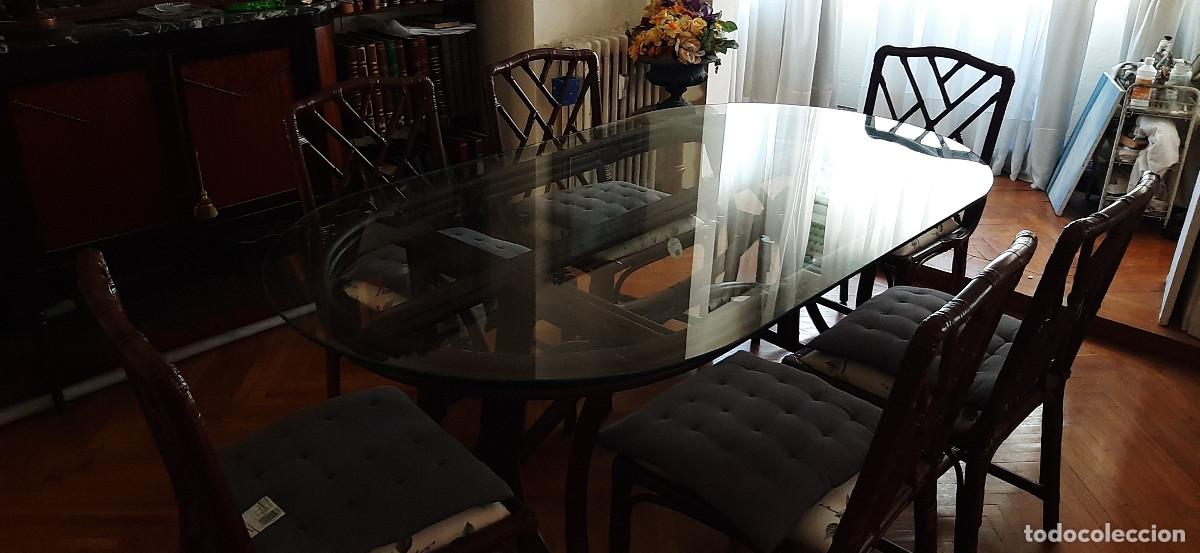 Segunda mano: Mesa comedor cristal 6 plazas con sillas - Foto 2