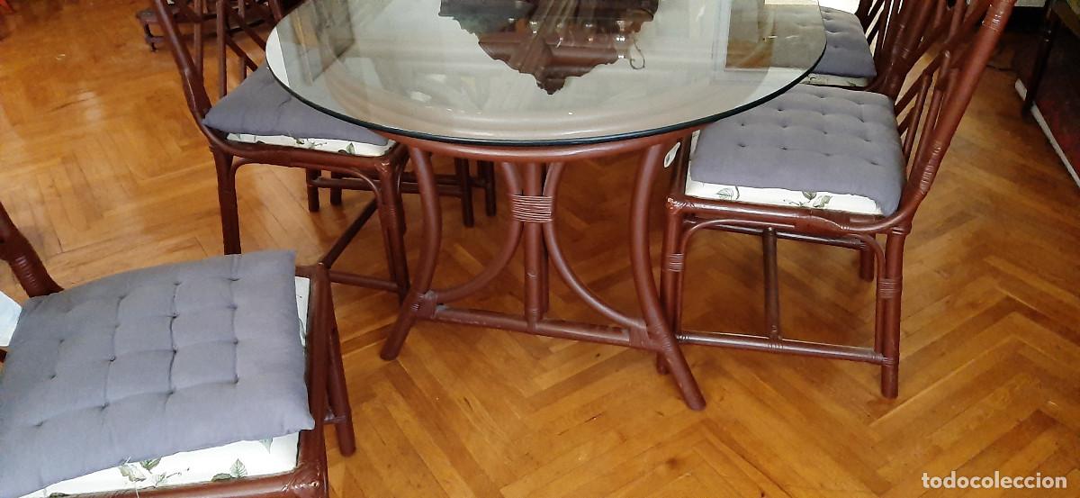 Segunda mano: Mesa comedor cristal 6 plazas con sillas - Foto 9