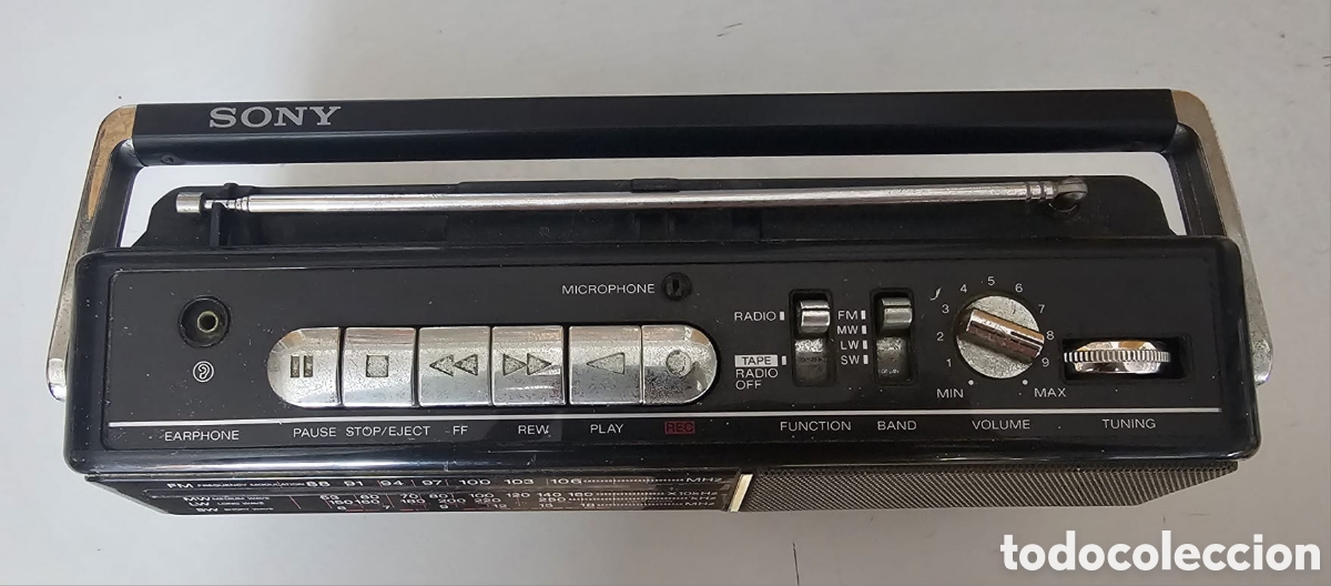 Segunda mano: RADIOCASSETTE SONY CFM-140L VINTAGE 1987 - Foto 4