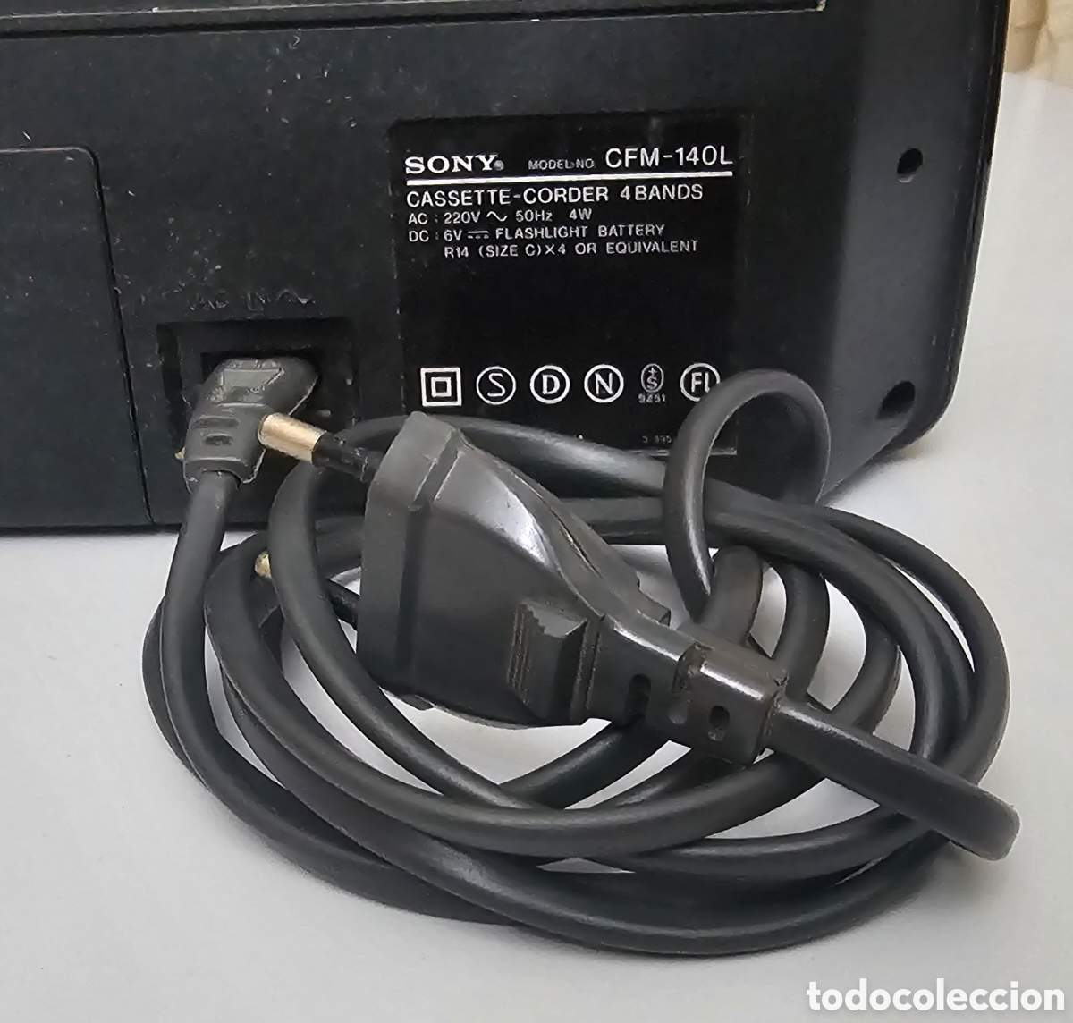 Segunda mano: RADIOCASSETTE SONY CFM-140L VINTAGE 1987 - Foto 6