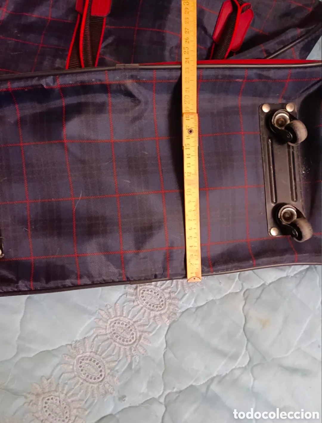Segunda mano: Bolso grande y resistente con ruedas - Foto 2
