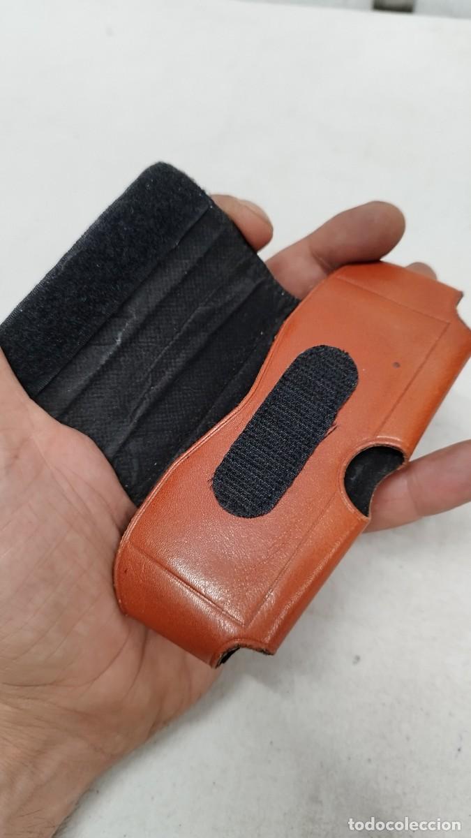 Segunda mano: Antigua funda para m&oacute;vil, marca Codi para colgar en el cintur&oacute;n - Foto 2