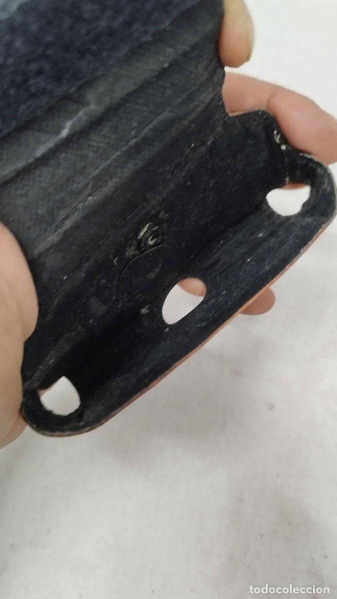 Segunda mano: Antigua funda para m&oacute;vil, marca Codi para colgar en el cintur&oacute;n - Foto 3