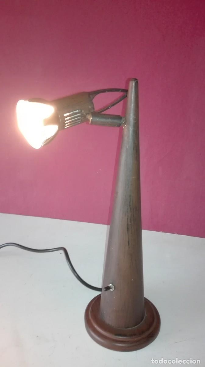 Segunda mano: LAMPARA CONICA SOBREMESA - Foto 2