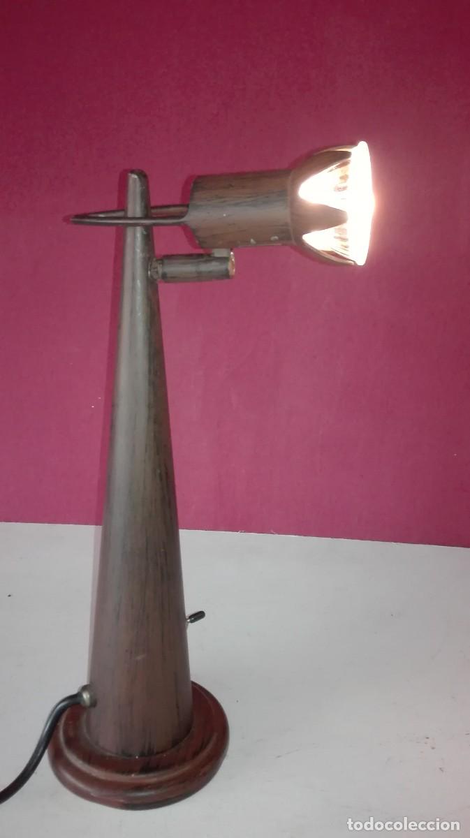 Segunda mano: LAMPARA CONICA SOBREMESA - Foto 3