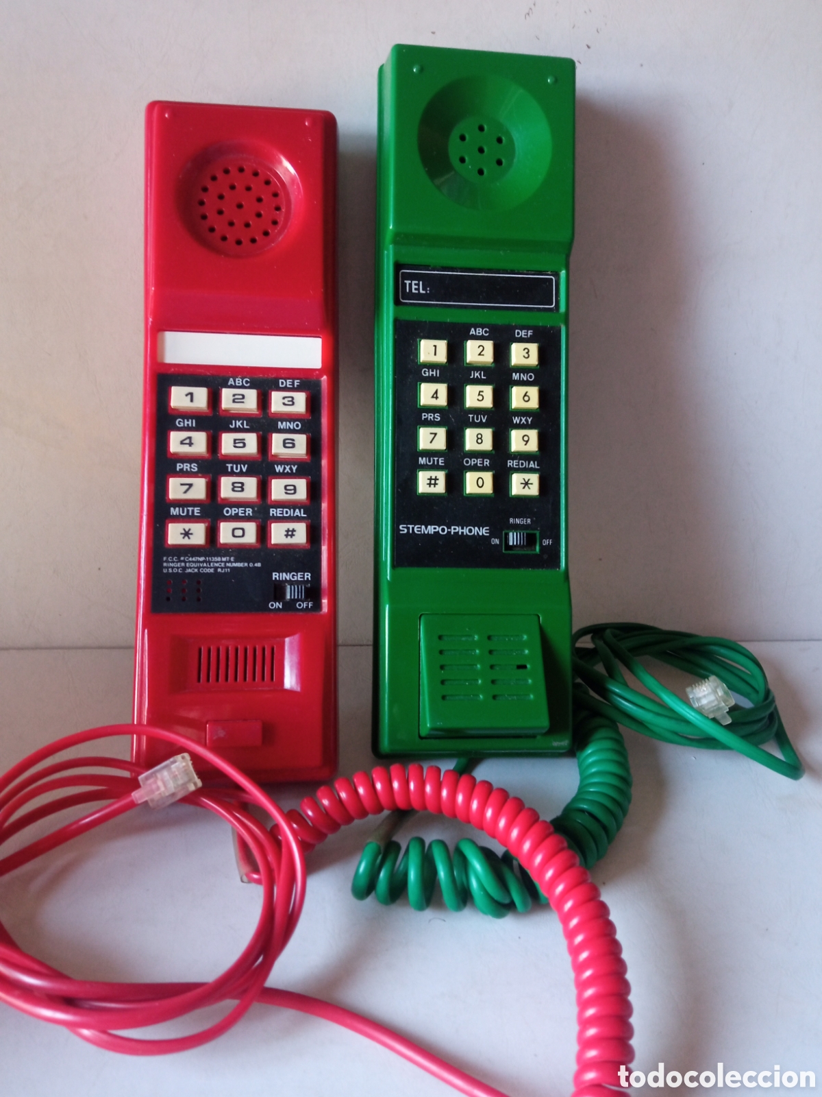Segunda mano: Tel&eacute;fonos Stempo - Phone bot&oacute;n rojo y verde - Foto 1