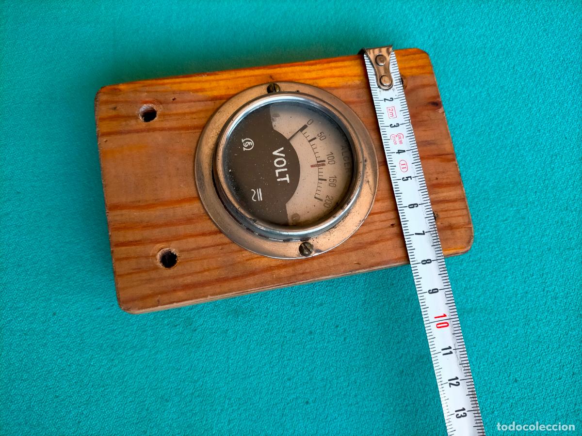 Segunda mano: Volt&iacute;metro antiguo de pared visor Alger Volt con soporte de madera - Foto 4