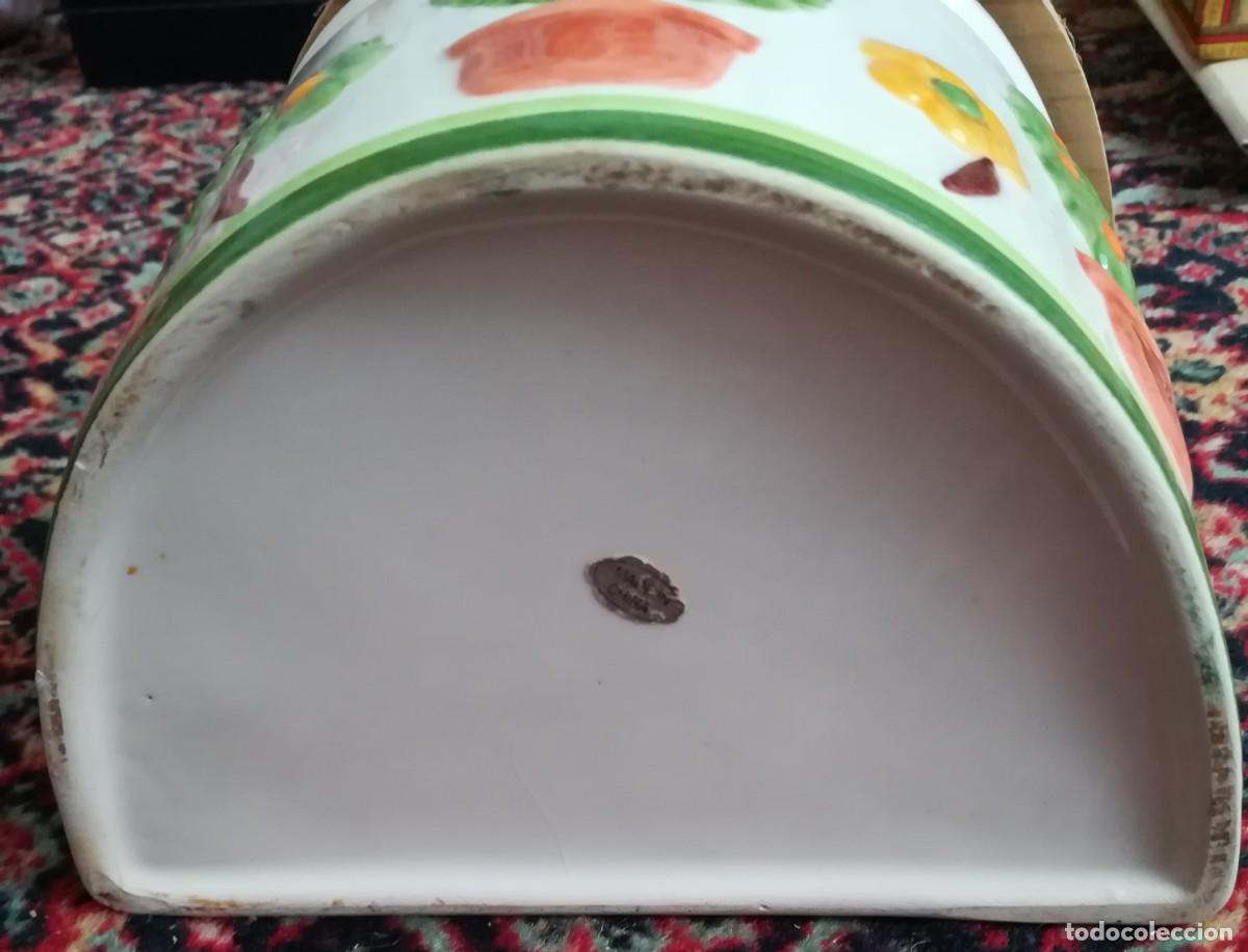 Segunda mano: Caja de especias de porcelana. - Foto 2
