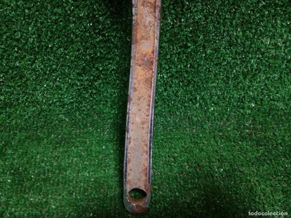 Segunda mano: LLAVE INGLESA AJUSTABLE - AJUSTABLE WRENCH 12&rdquo; - HERRAMIENTA - Foto 4