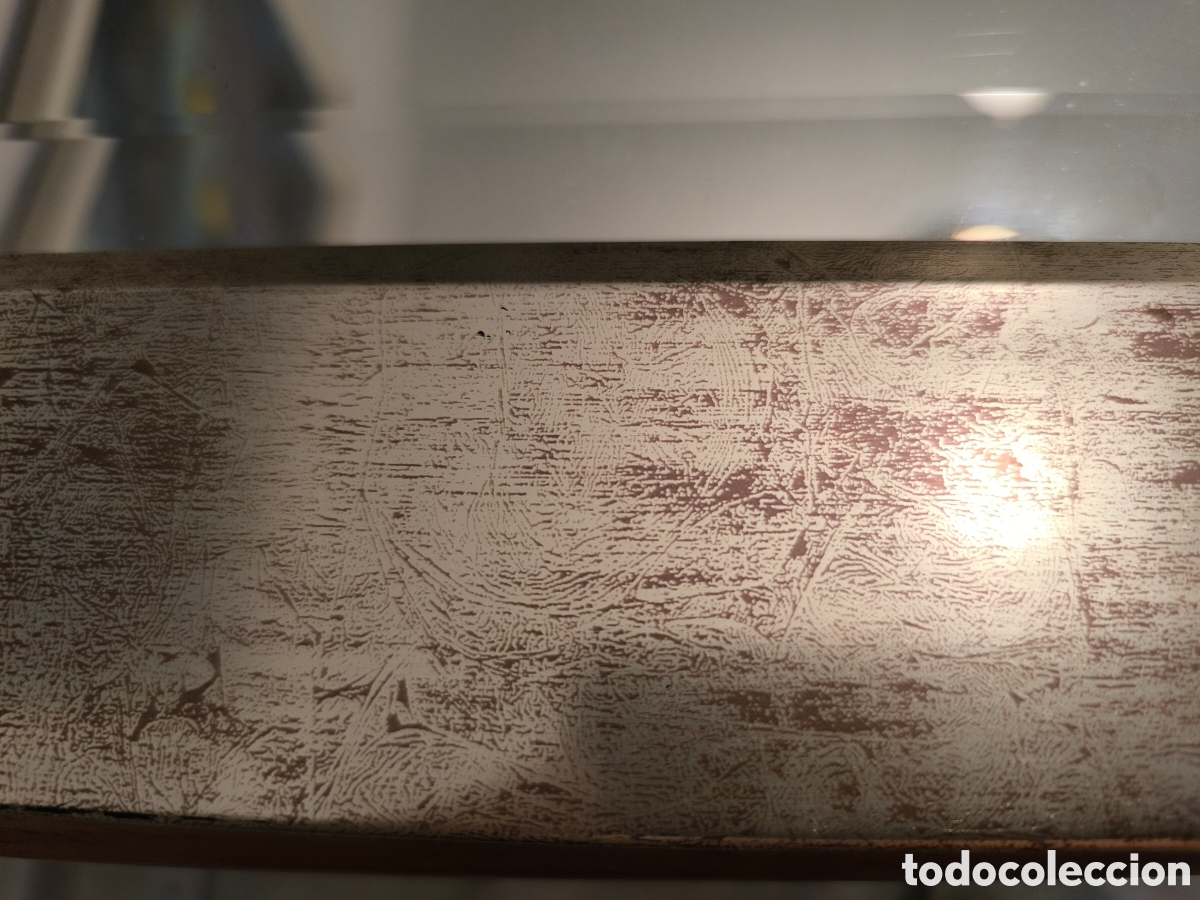Segunda mano: Espejo biselado con marco de madera 52 x 43cm - Foto 4