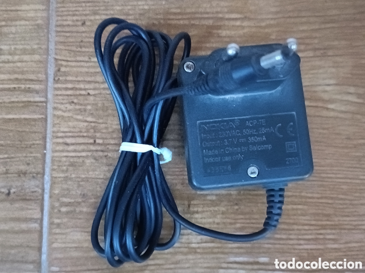 Segunda mano: Cargador Tel&eacute;fono M&oacute;vil Nokia - Foto 1