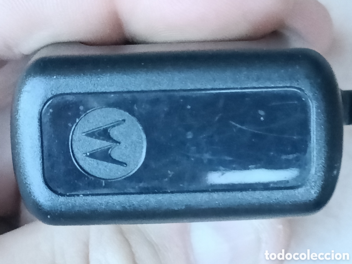 Segunda mano: Cargador Tel&eacute;fono M&oacute;vil Movistar - Foto 2