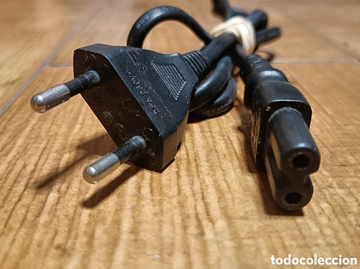 Segunda mano: Cable de Alimentaci&oacute;n/Correspondiente Universal - Foto 1