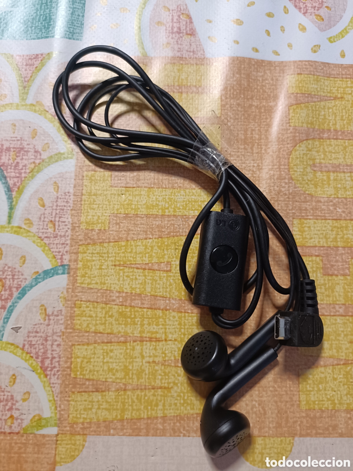 Segunda mano: Auriculares con salida Micro-B - Foto 2