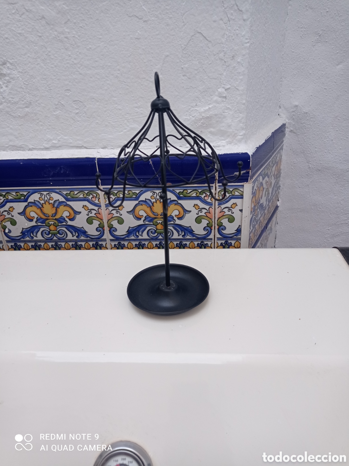 Segunda mano: Joyero exp&oacute;sitor de metal - Foto 1