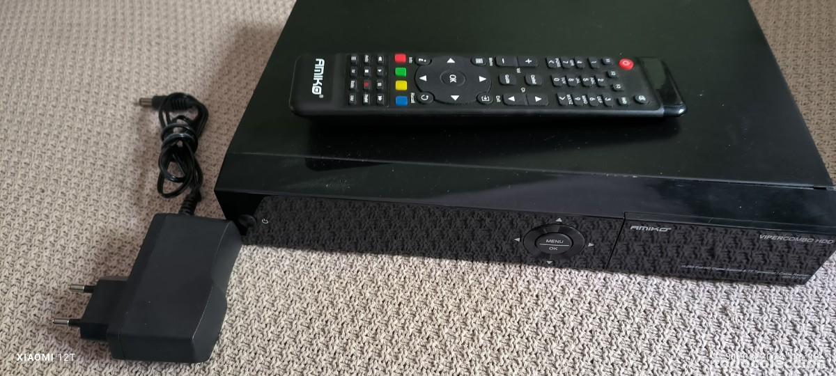 Segunda mano: Amiko Viper Combo Receiver with Internal HDD Support. Linux E2 OS & Card Reader Full HD Satellite - Foto 2