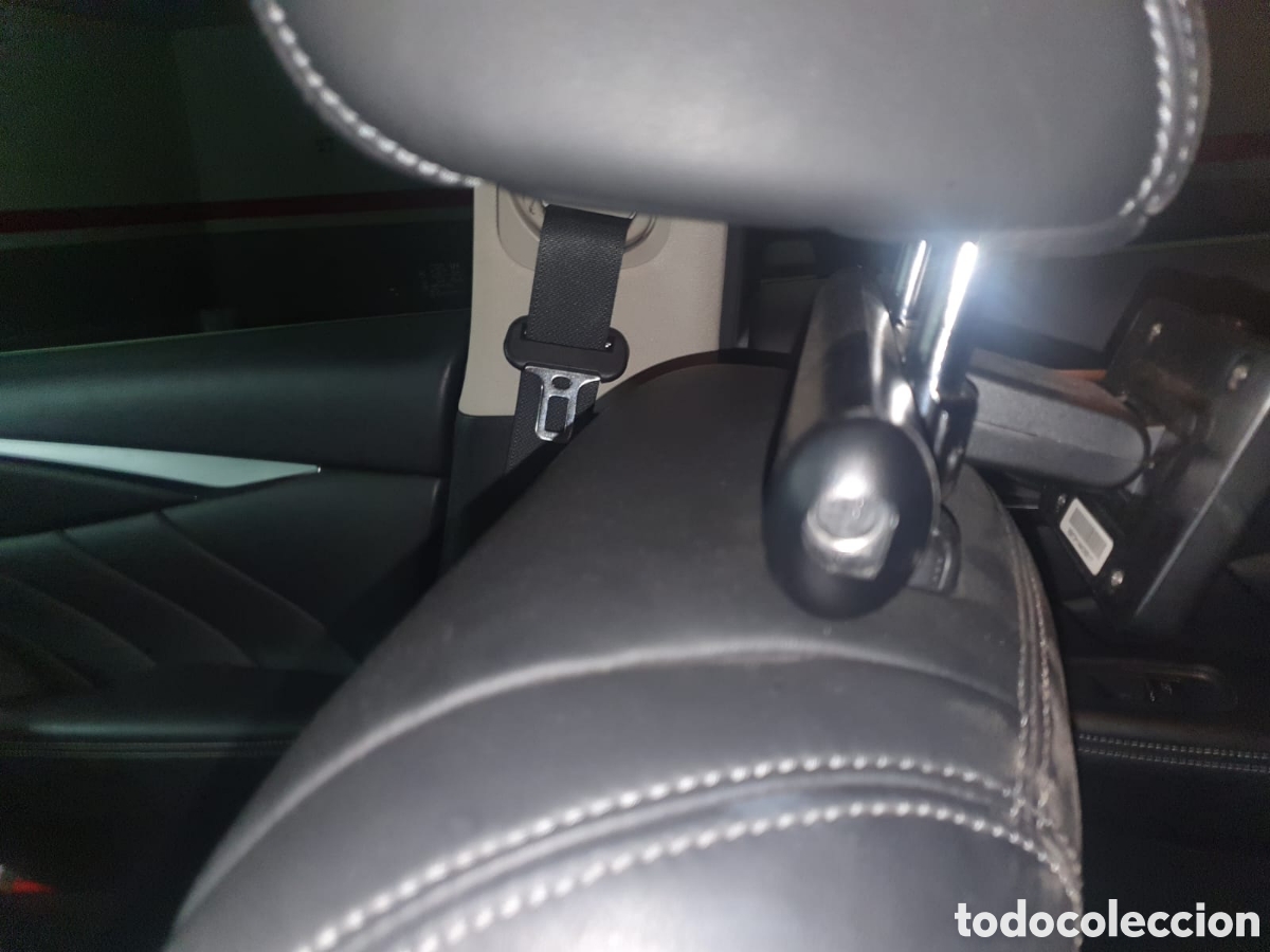 Segunda mano: Doble dvd coche portatil - Foto 2