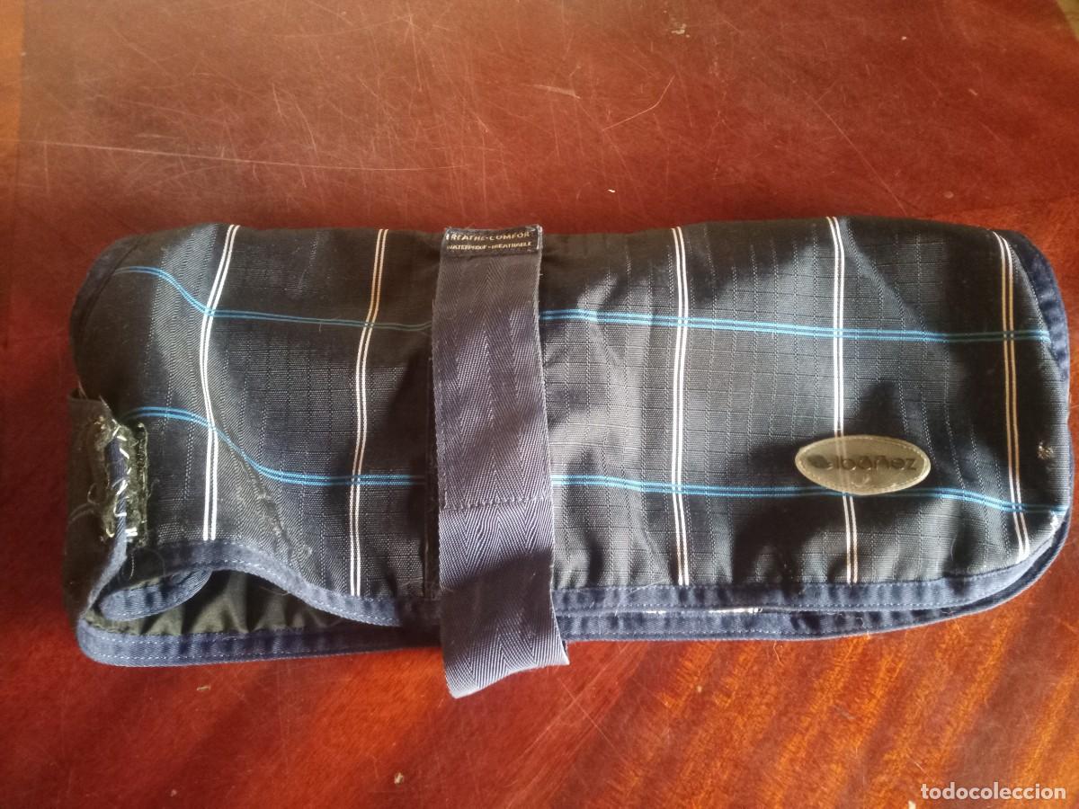 Segunda mano: Abrigo de perro impermeable y transpirable, Ib&aacute;&ntilde;ez. 45 cm - Foto 1
