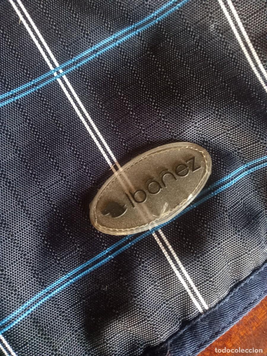 Segunda mano: Abrigo de perro impermeable y transpirable, Ib&aacute;&ntilde;ez. 45 cm - Foto 3