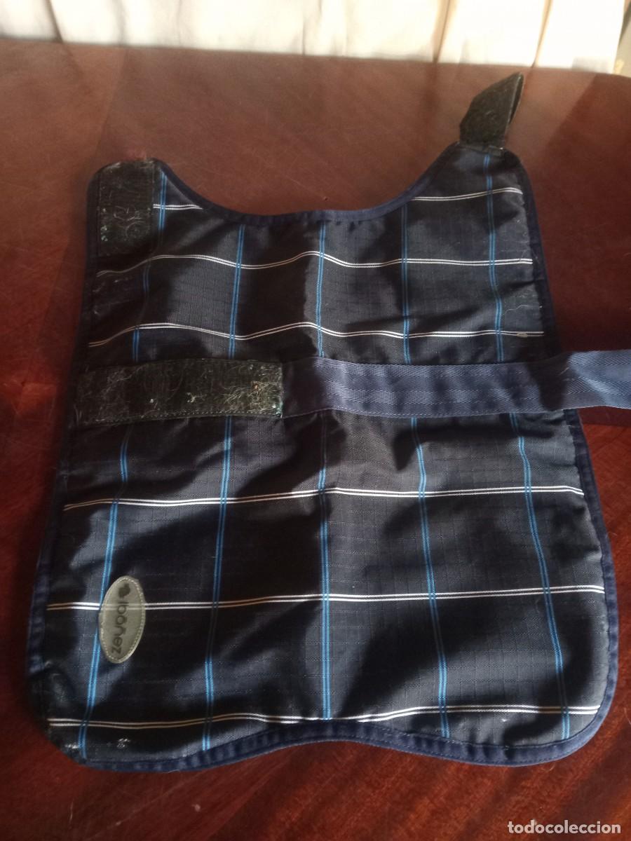 Segunda mano: Abrigo de perro impermeable y transpirable, Ib&aacute;&ntilde;ez. 45 cm - Foto 6