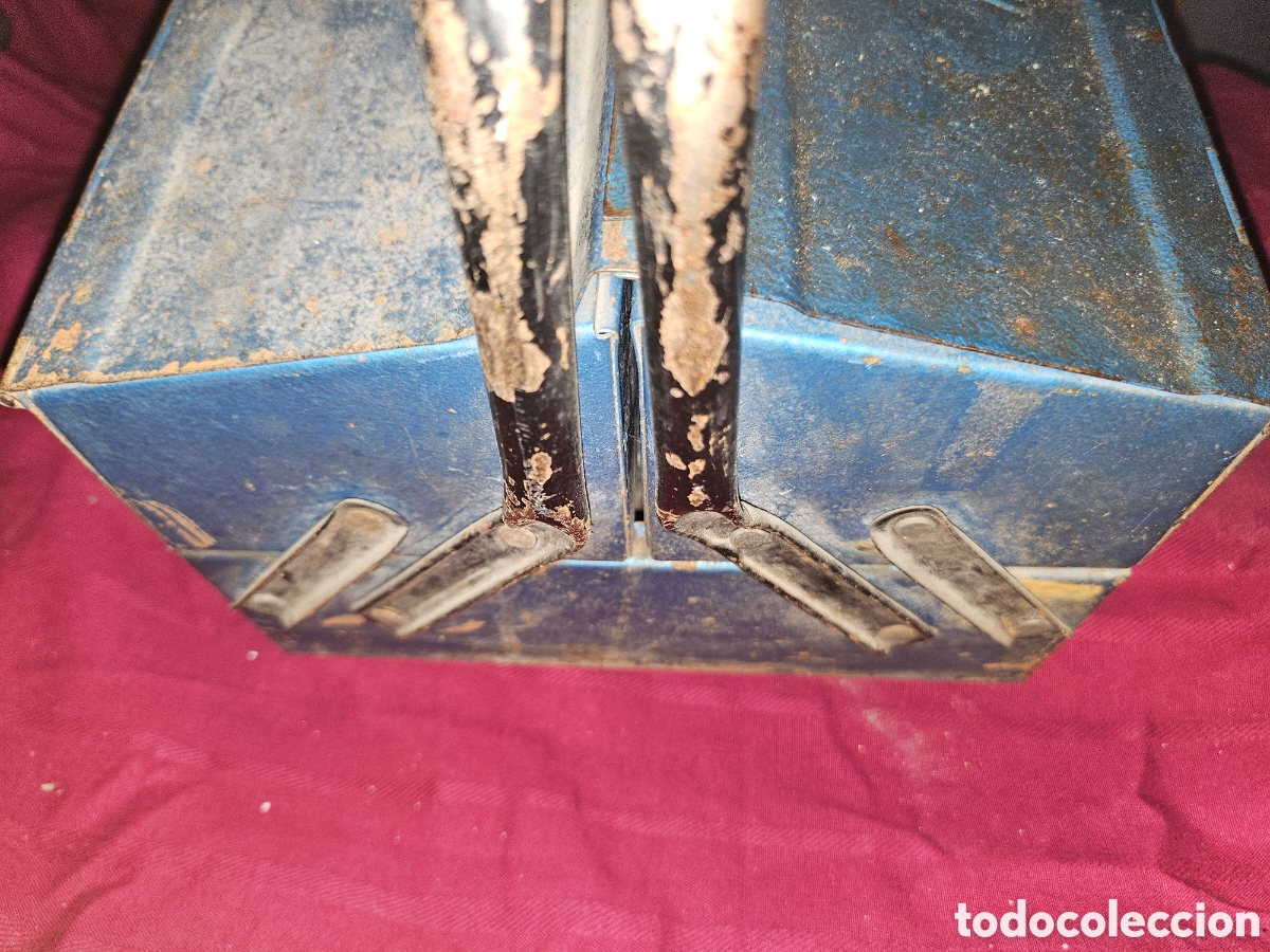 Segunda mano: Caja herramientas metal 32&times;24&times;21 - Foto 2