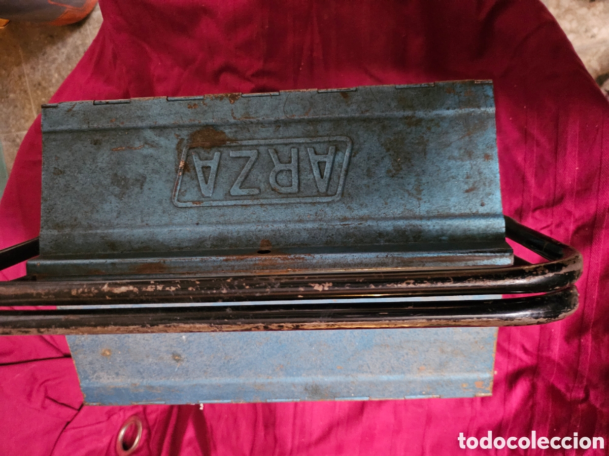Segunda mano: Caja herramientas metal 32&times;24&times;21 - Foto 3