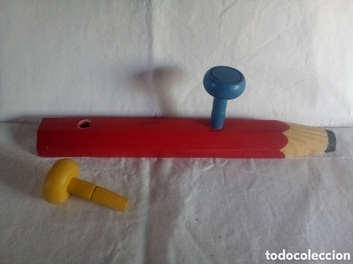 Segunda mano: PERCHA INFANTIL L&Aacute;PIZ ROJO - Foto 3