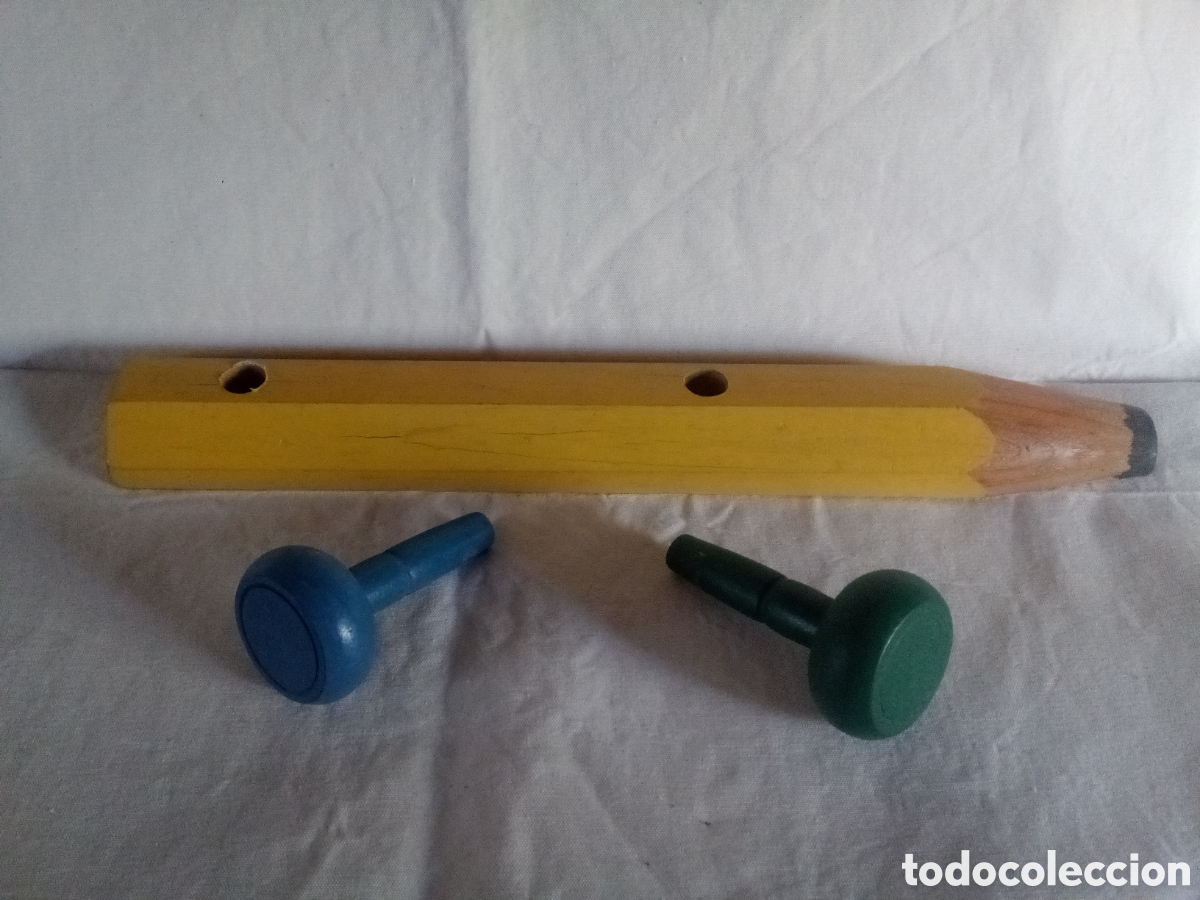 Segunda mano: PERCHA INFANTIL L&Aacute;PIZ AMARILLO - Foto 3