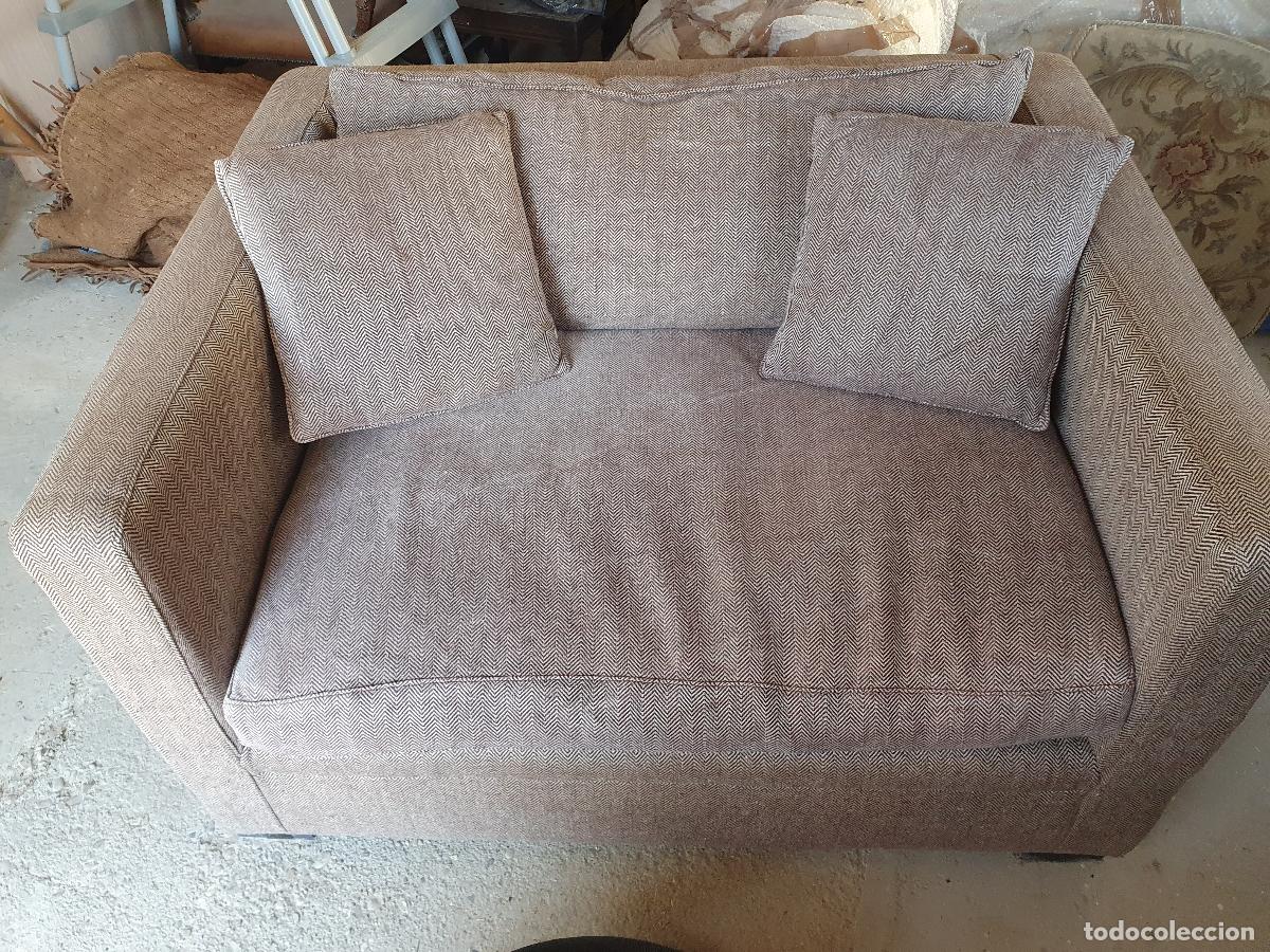 Segunda mano: Lote 2363. Sof&aacute;, de dos plazas - Foto 1