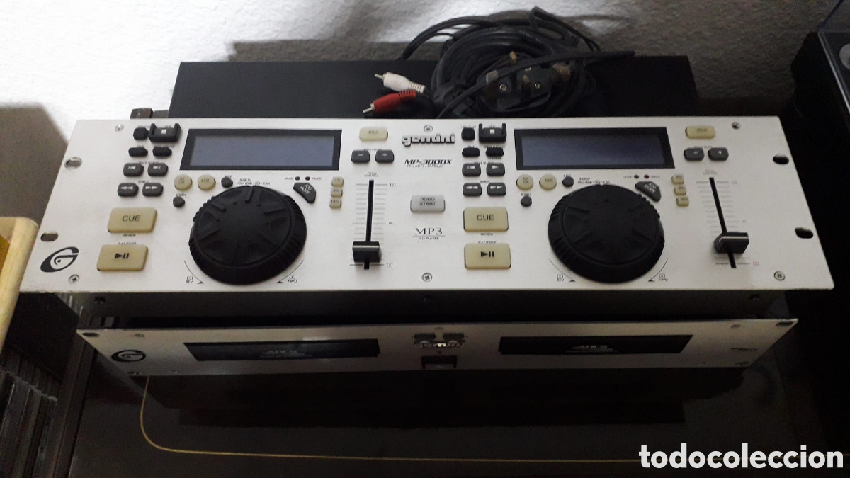 Segunda mano: Gemini MP 3000XDJ dual cd/MP3 player - Foto 1
