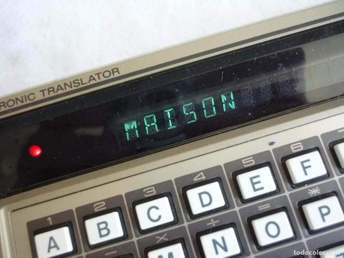 Segunda mano: M&aacute;quina traductora Panasonic, traduce el espa&ntilde;ol a ingl&eacute;s y franc&eacute;s, funcionando - Foto 3