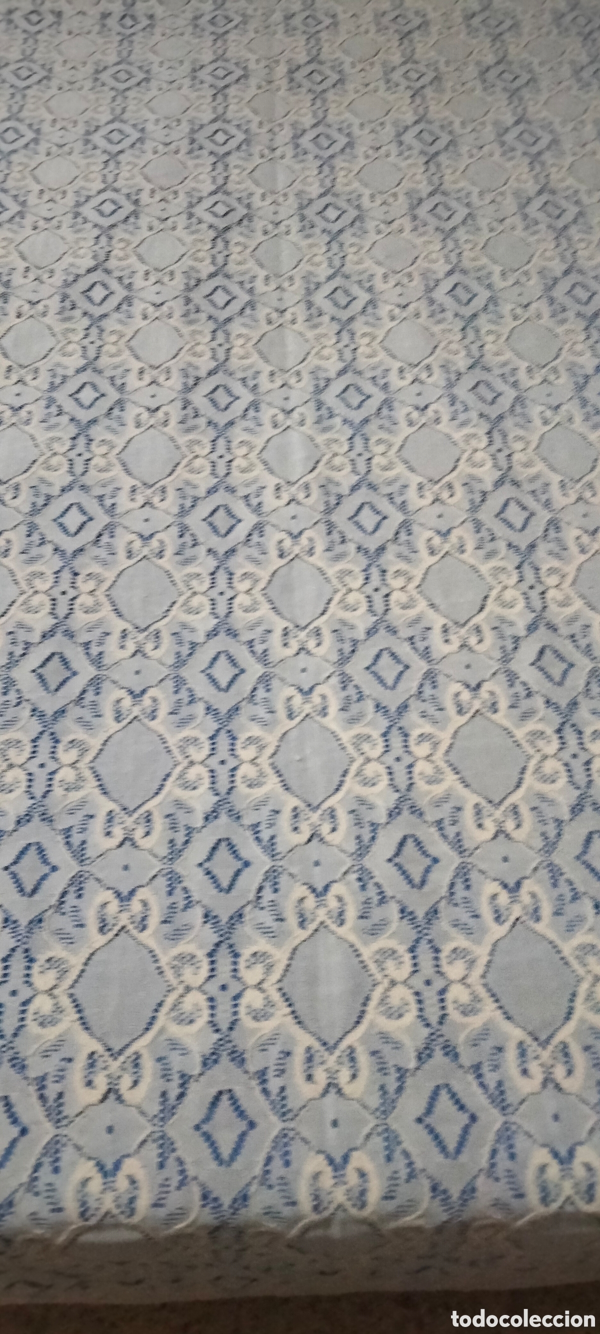 Segunda mano: Colcha cama encaje mec&aacute;nico - Foto 1