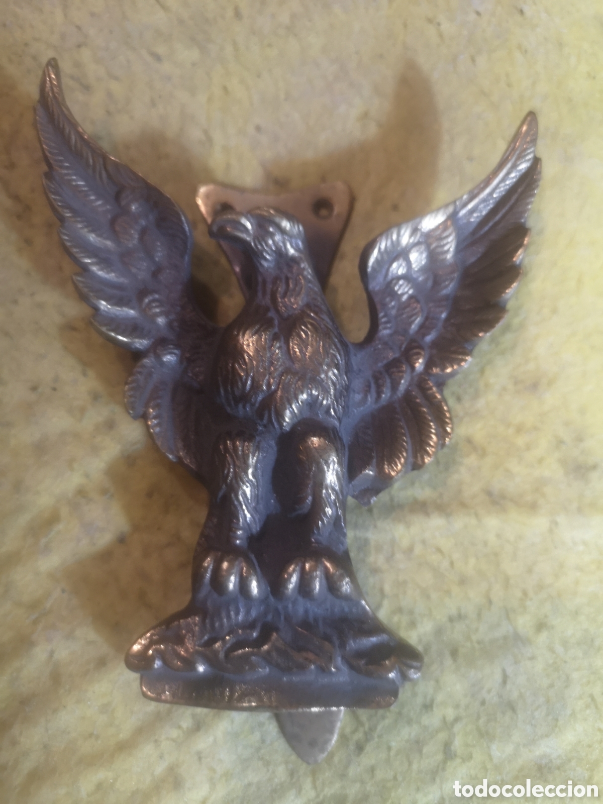 Segunda mano: ALDABA o PICAPORTE EN BRONCE - AGUILA - Foto 1