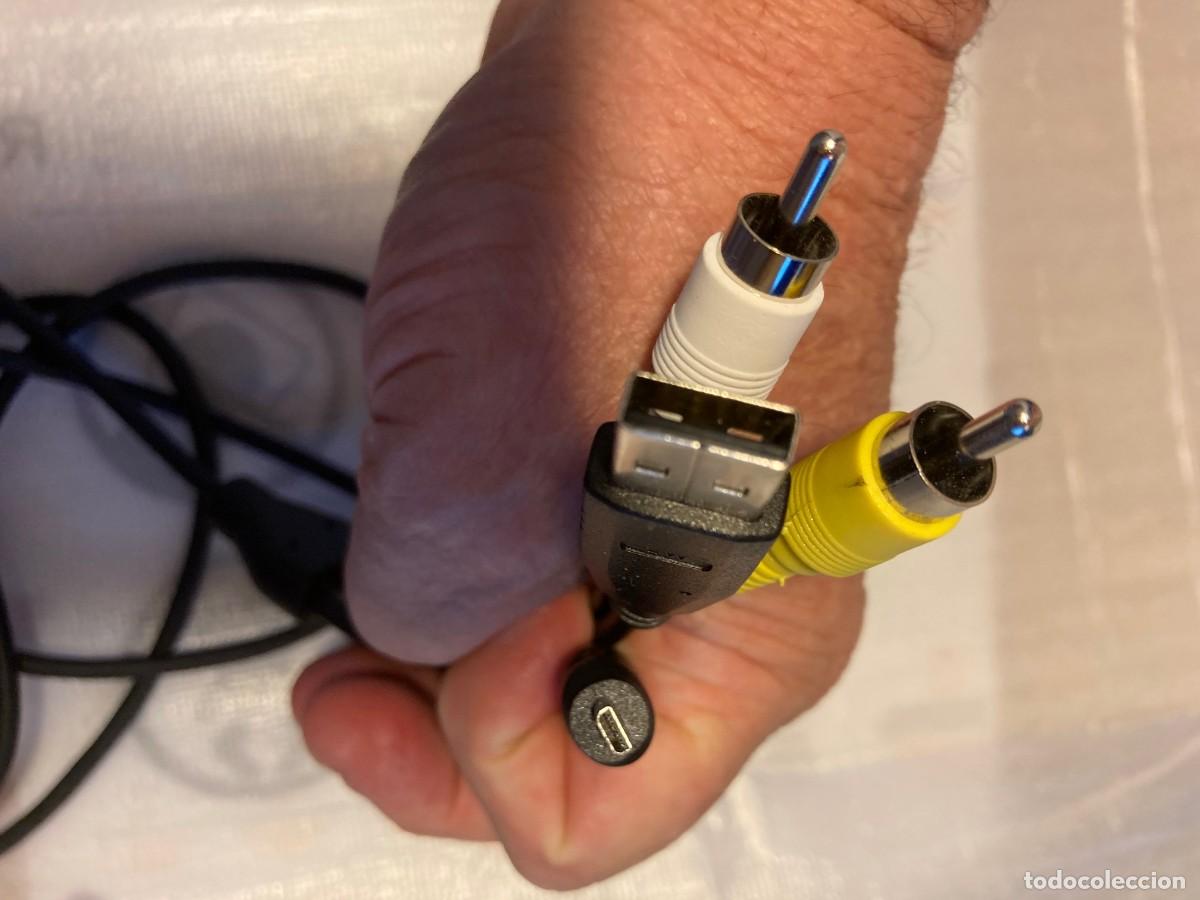 Segunda mano: cable conector de movil a USB y RCA de video y sonido de 1,30 metros - Foto 2