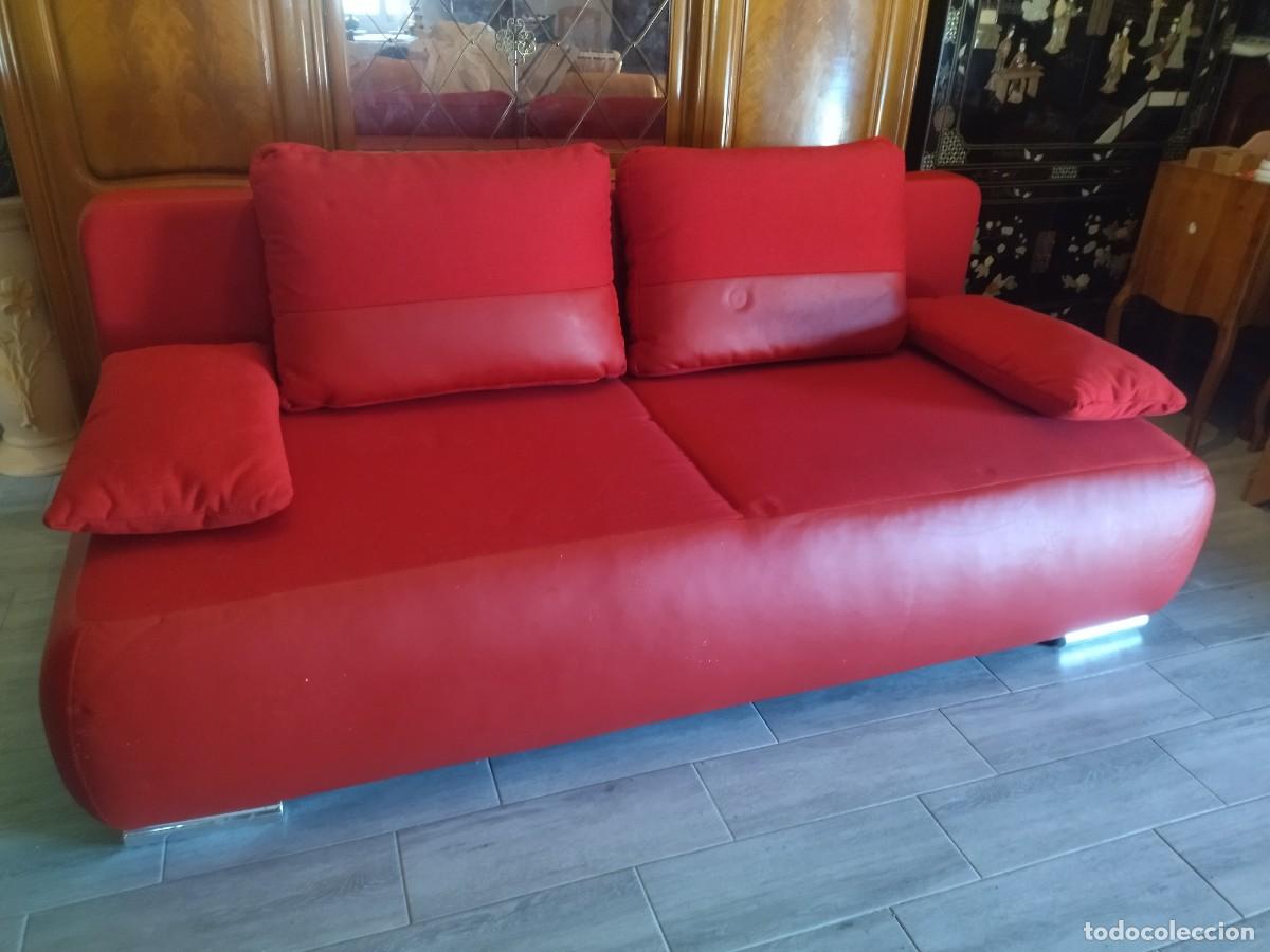 Segunda mano: Sof&aacute; cama, canap&eacute; de polipiel y tejido. - Foto 2