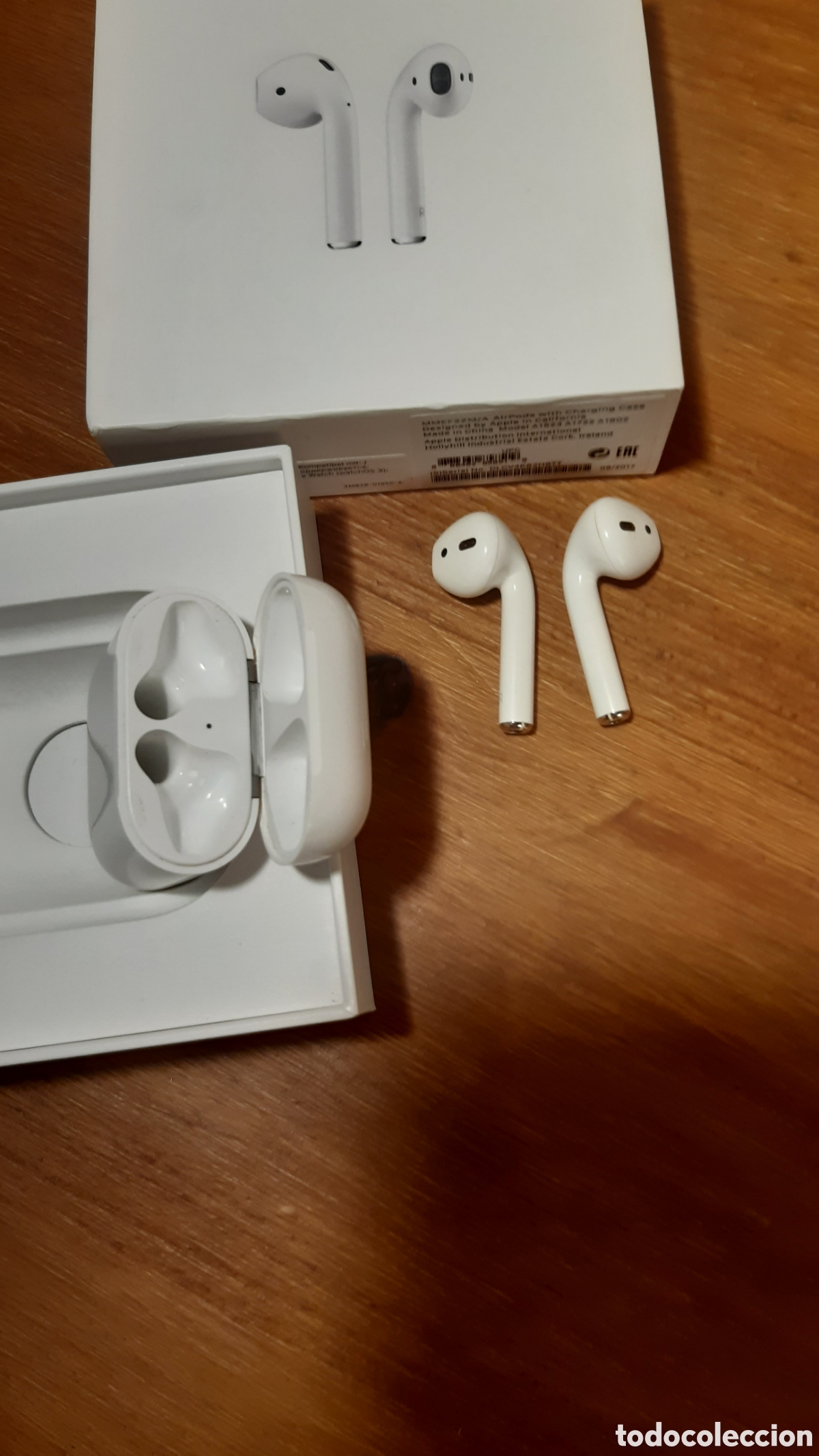 Segunda mano: Auriculares Apple con caja de carga - Foto 5