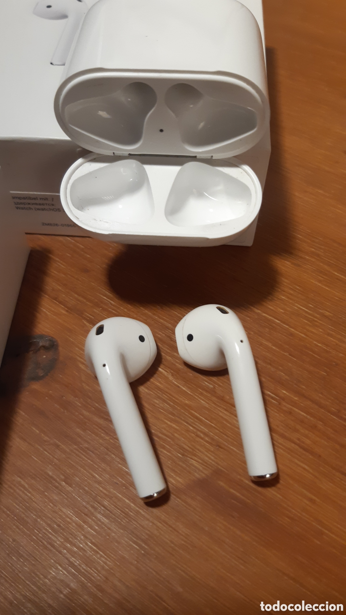 Segunda mano: Auriculares Apple con caja de carga - Foto 6