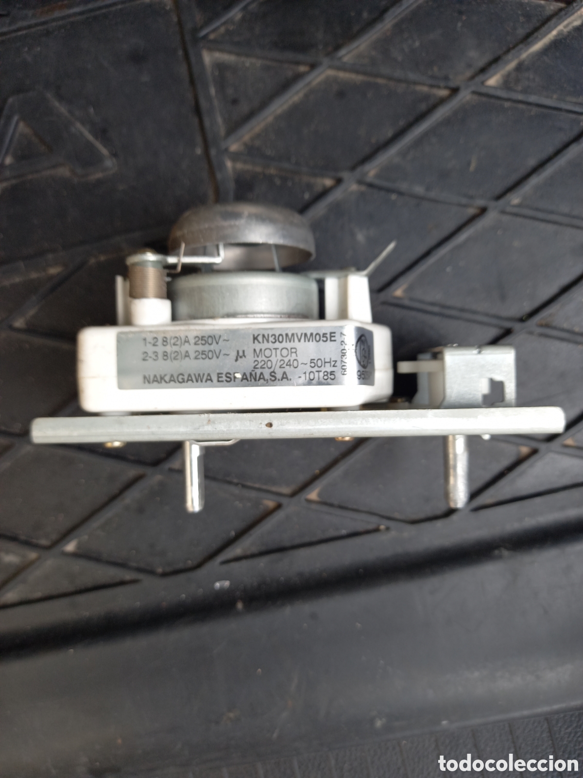Segunda mano: Bombilla Microondas electrodom&eacute;sticos - Foto 1