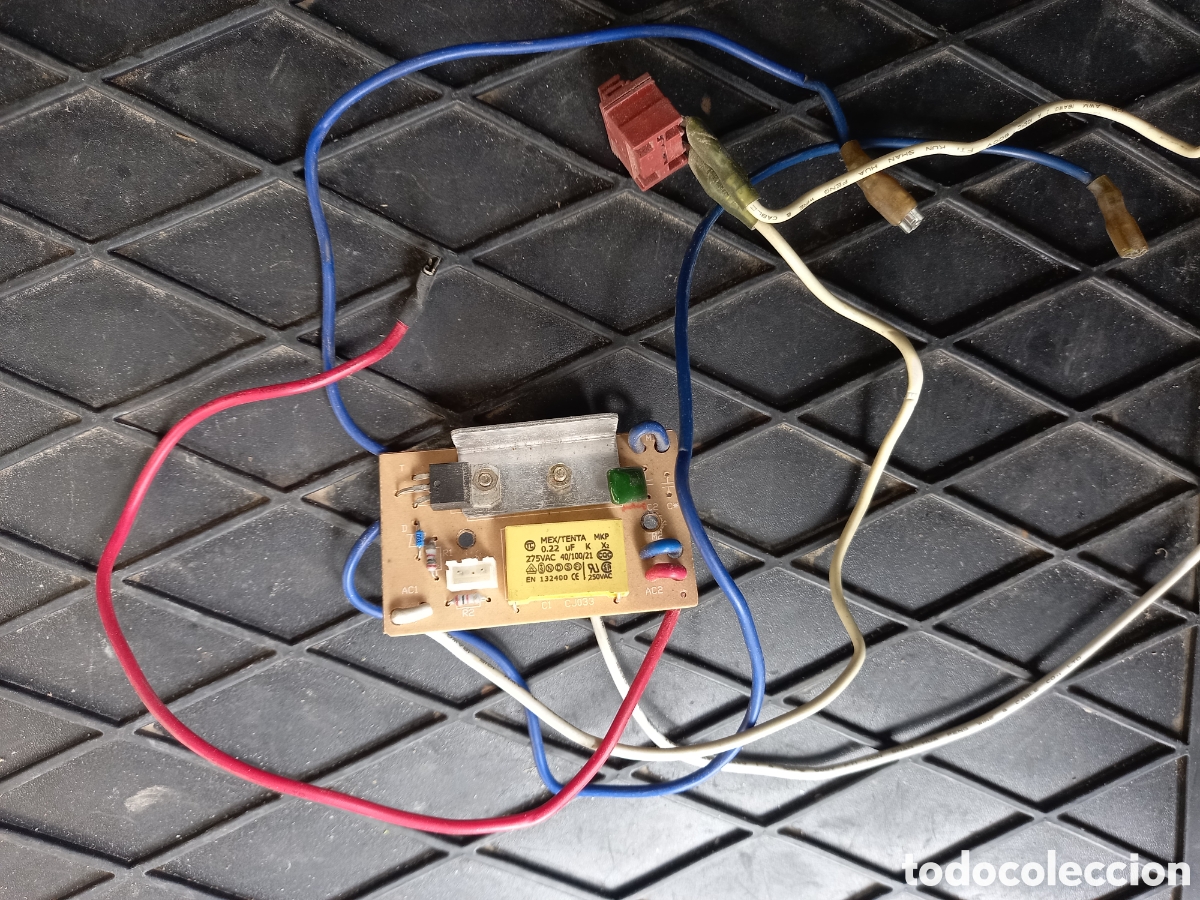 Segunda mano: Placa Tarjeta Electr&oacute;nica Aspirador - Foto 1
