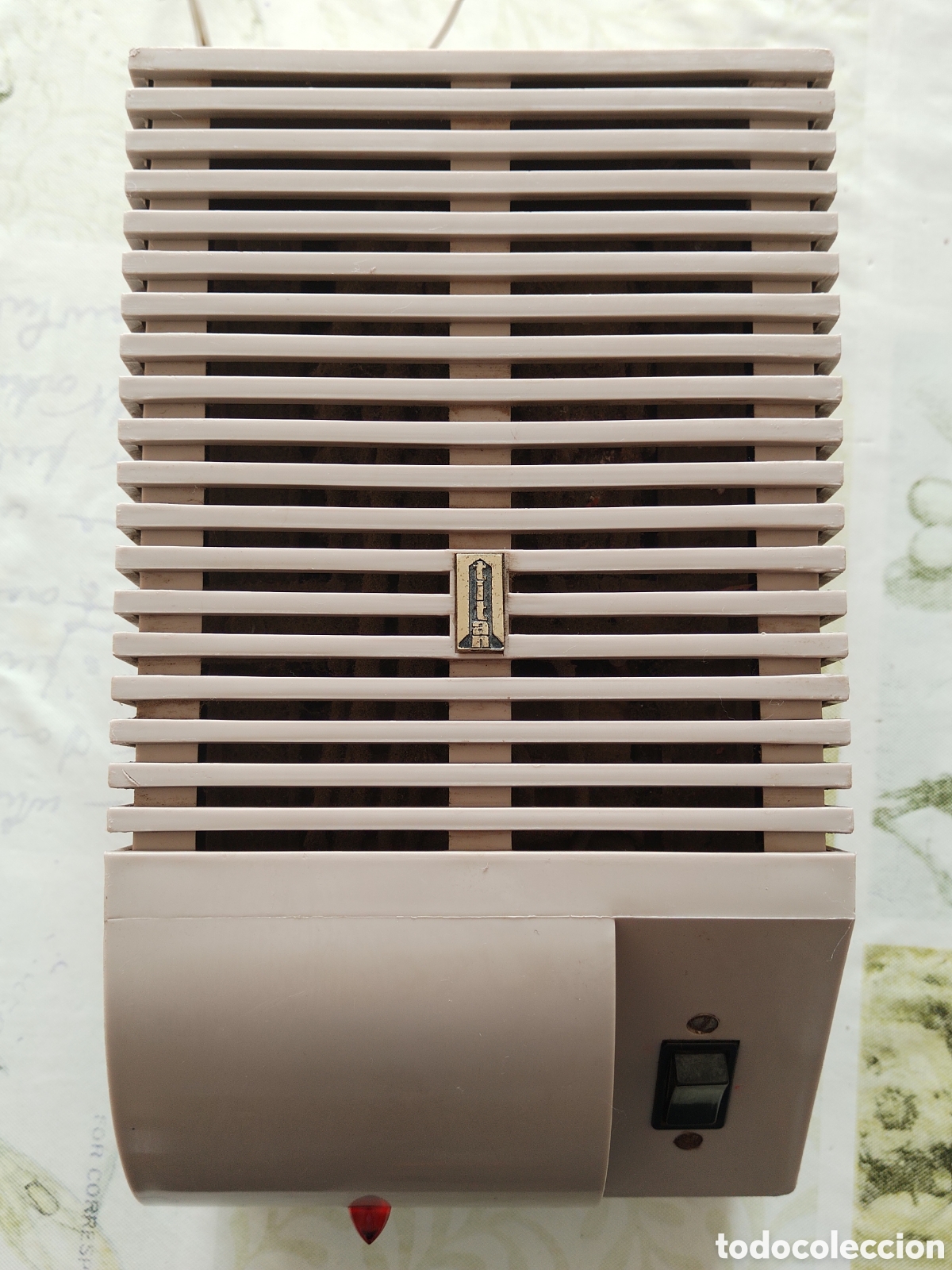 Segunda mano: Transformador Titan Temsol super autom&aacute;tico 220v a 125v y viceversa - Foto 2
