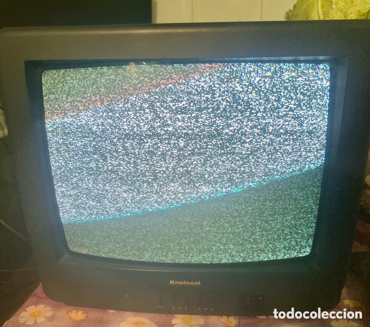Segunda mano: Televisi&oacute;n 14&rdquo; Kneissel con mando - Foto 6