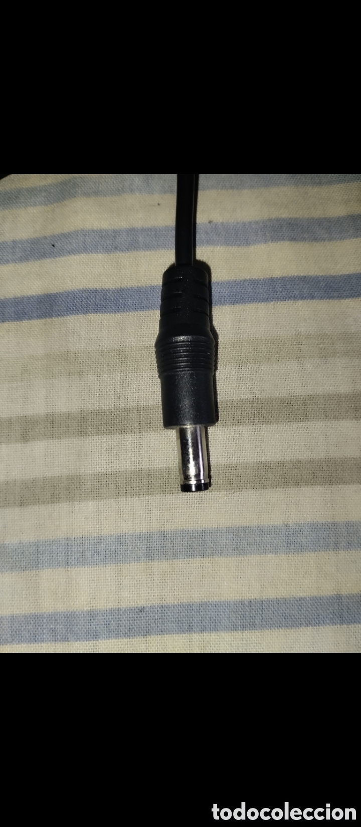Segunda mano: Adaptador de Corriente marca TECH. modelo.STD-1203. - Foto 4