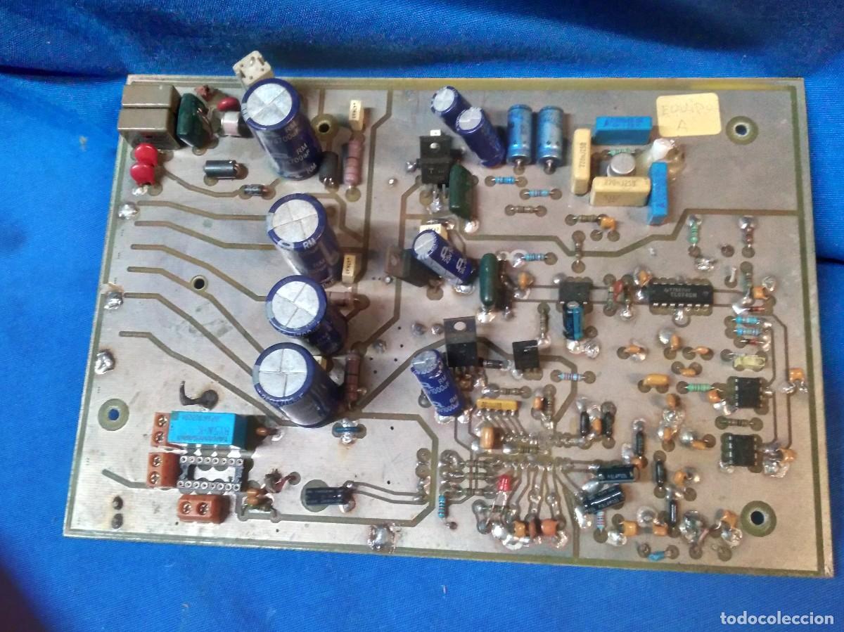 Segunda mano: ANTIGUA PLACA ELECTR&Oacute;NICA &rdquo;EQUIPO A&rdquo; - Foto 1