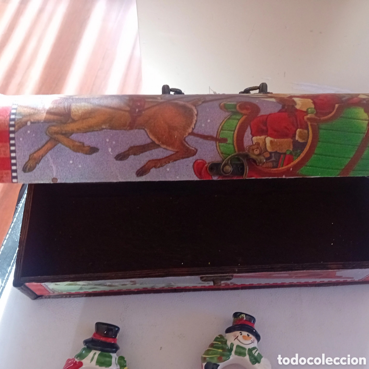 Segunda mano: Dos baules navide&ntilde;os de madera - Foto 2