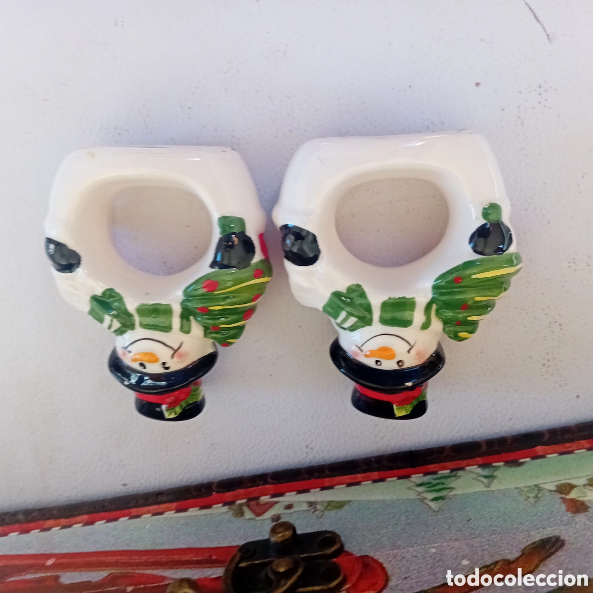 Segunda mano: Servilleteros navide&ntilde;os de porcelana - Foto 1