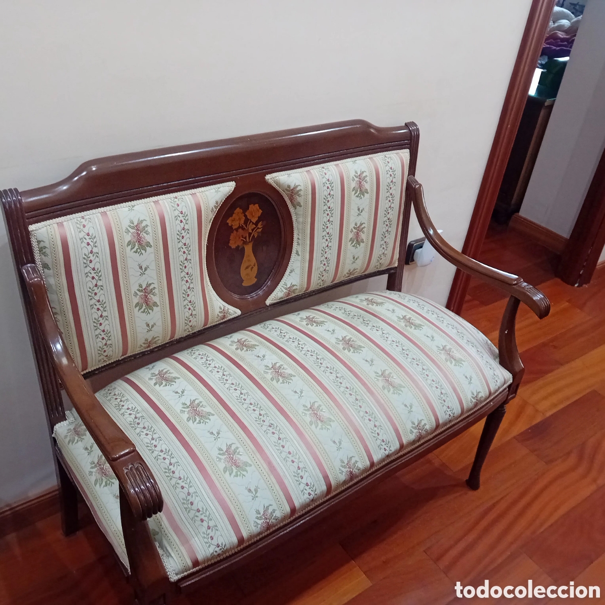 Segunda mano: Precioso sofa estilo Luis XV - Foto 1