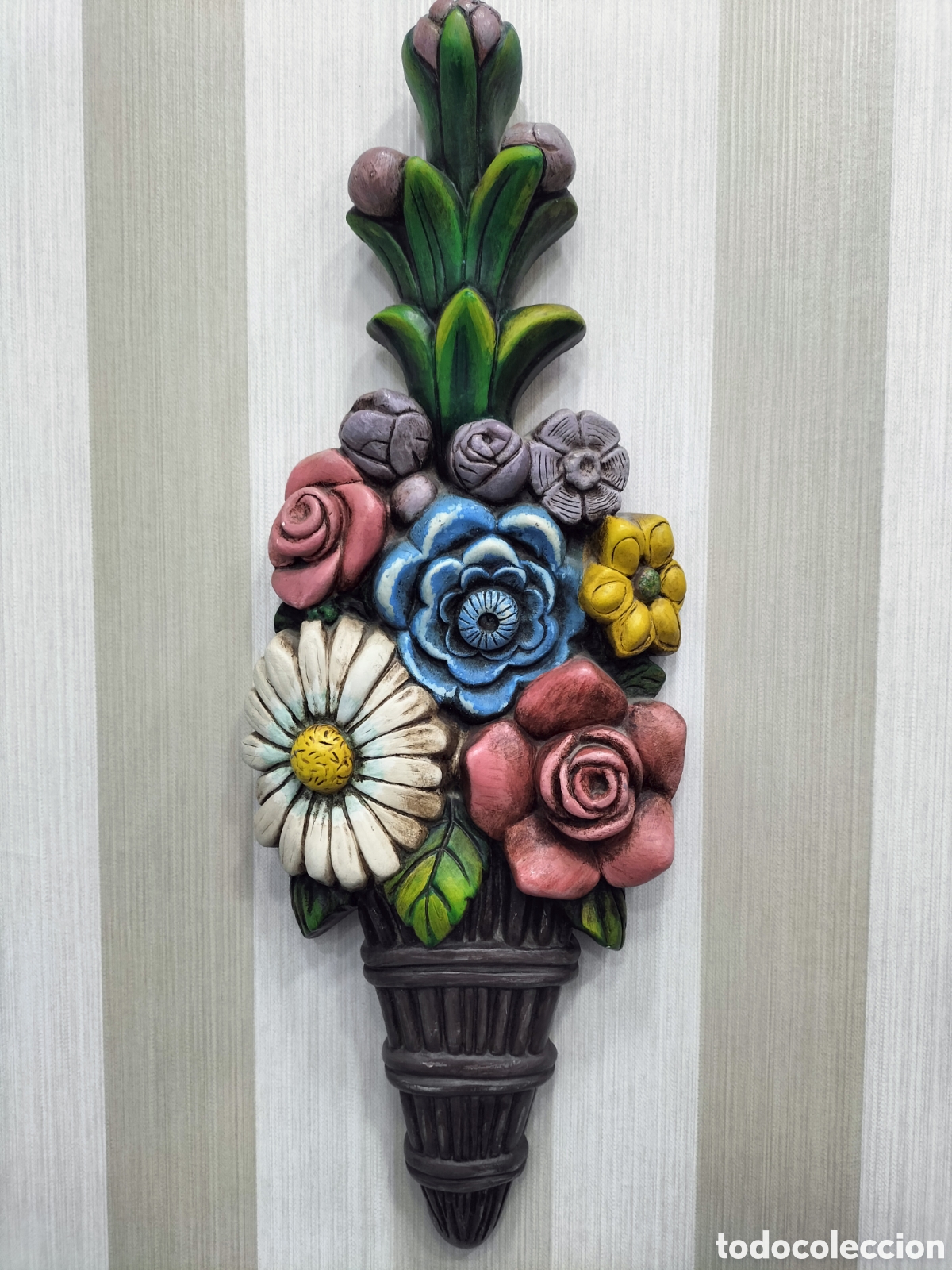 Segunda mano: Figura floral decorativa pared 52cm - Foto 1
